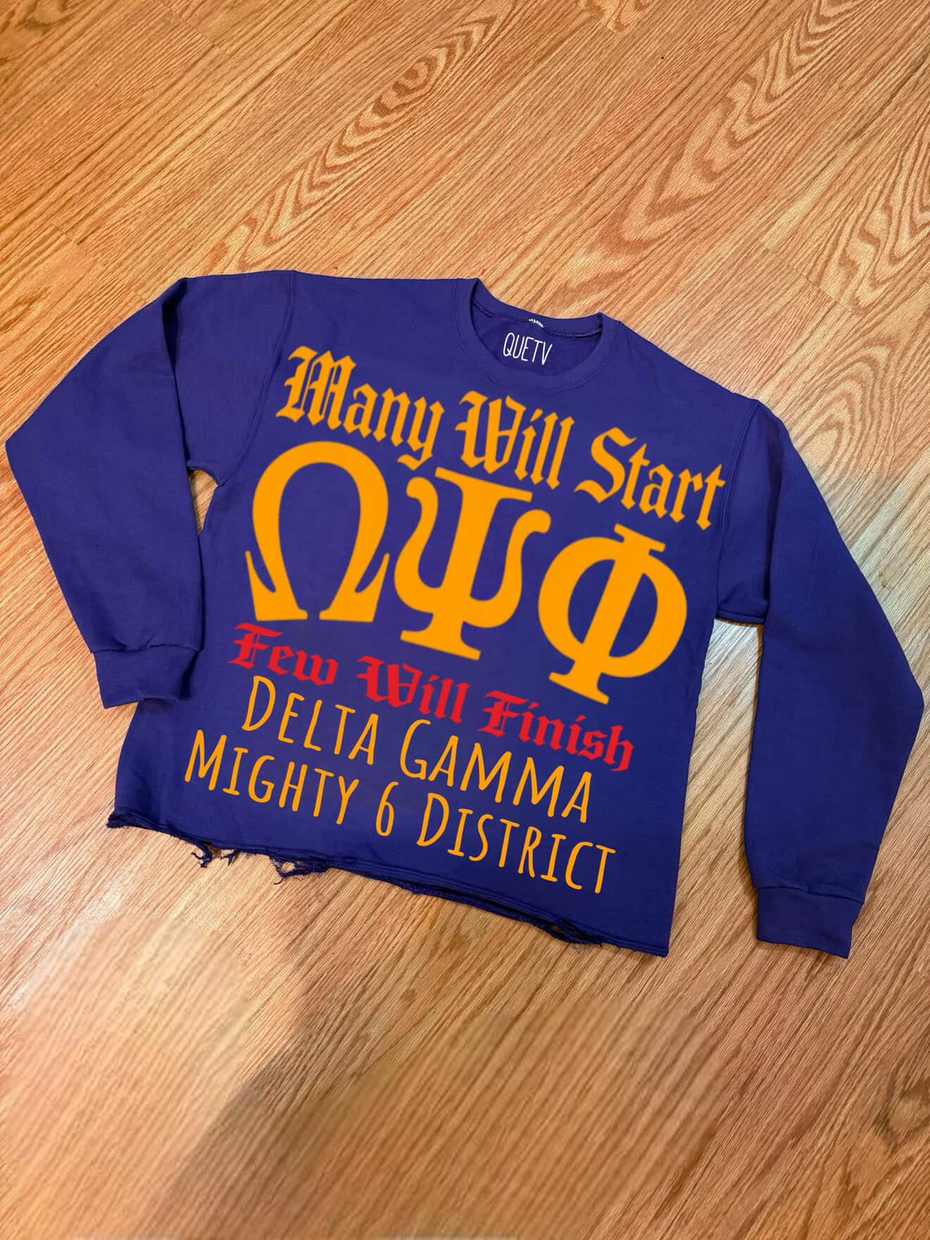 Delta Gamma crop crew neck